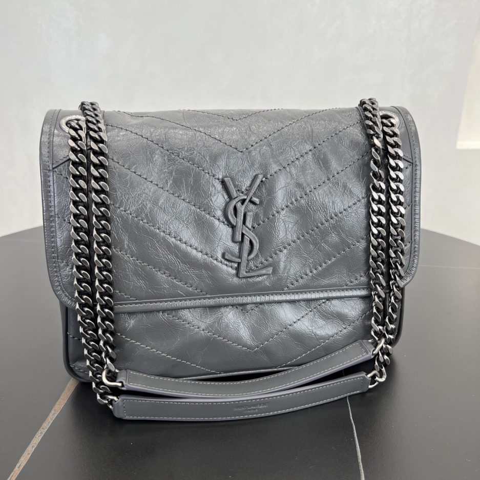 Y51 Sa1nt Lau*nt Medium(HIGH-END GRADE)